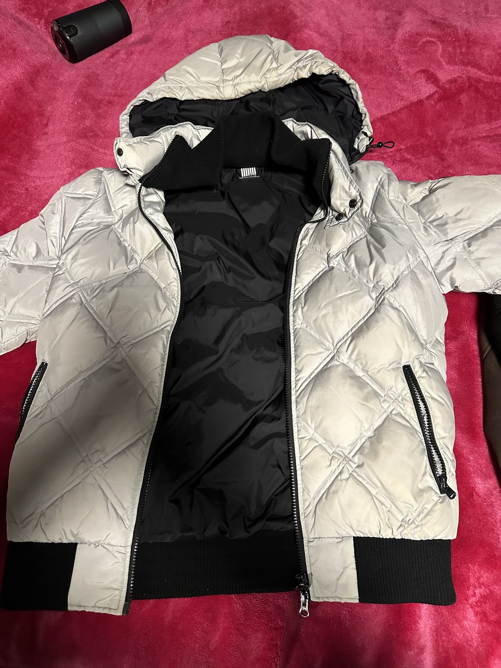 EMPORIO ARMANI Light Gray Quilted Hooded Puffer Jacket with Black Lining